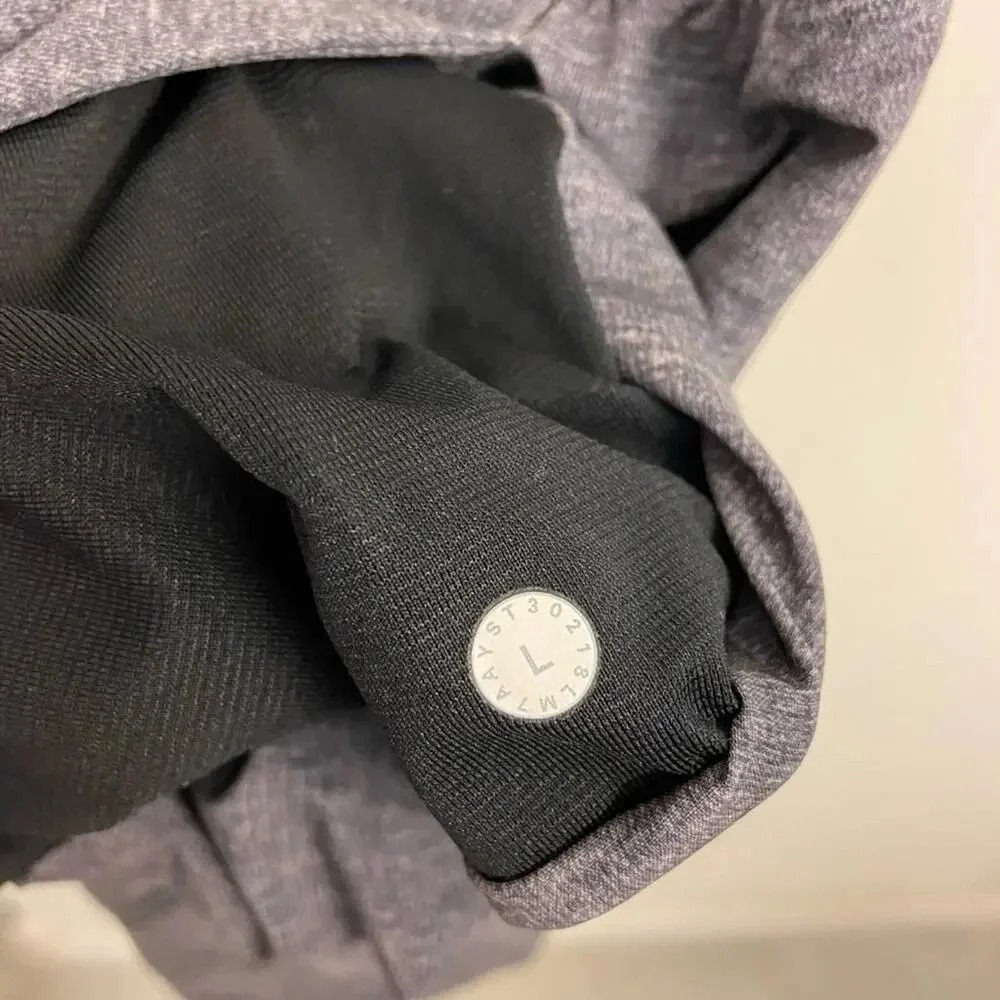 Lululemon Pace Breaker Grit Cycle Shorts Gray Size Large - Picture 6 of 6
